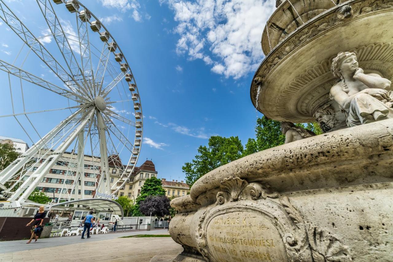 Simply The Best Location Budapeste Exterior foto
